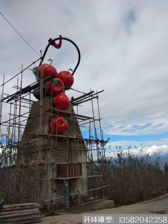 玻璃钢景观苹果雕塑 城市苹果雕塑装饰